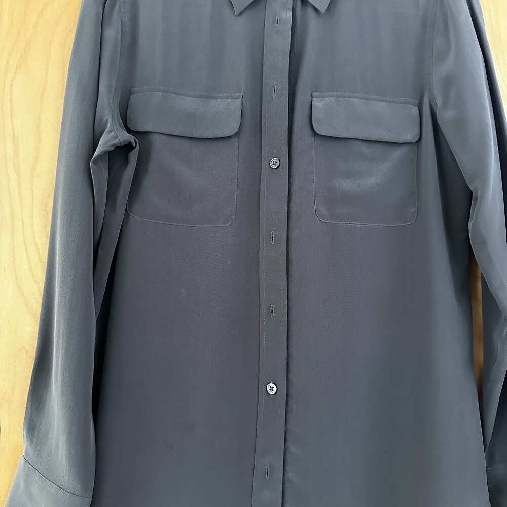 Equipment Signature Silk Button Down Shirt Small